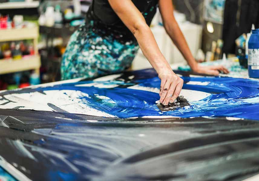 How Long Does a Car Wrap Last? Lifespan, Maintenance & Factors That Matter